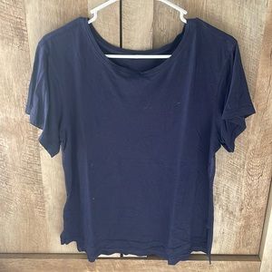 Lululemon Tshirt